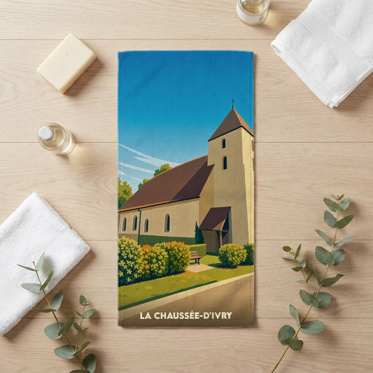 Serviette de bain souvenir de la ville de La Chaussée-d'Ivry avec une illustration stylisée de son église.