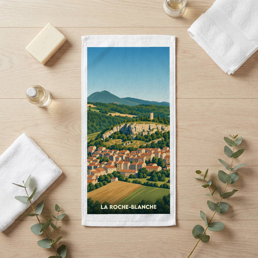 Serviette de bain souvenir de La Roche-Blanche avec une illustration de paysage stylisée.