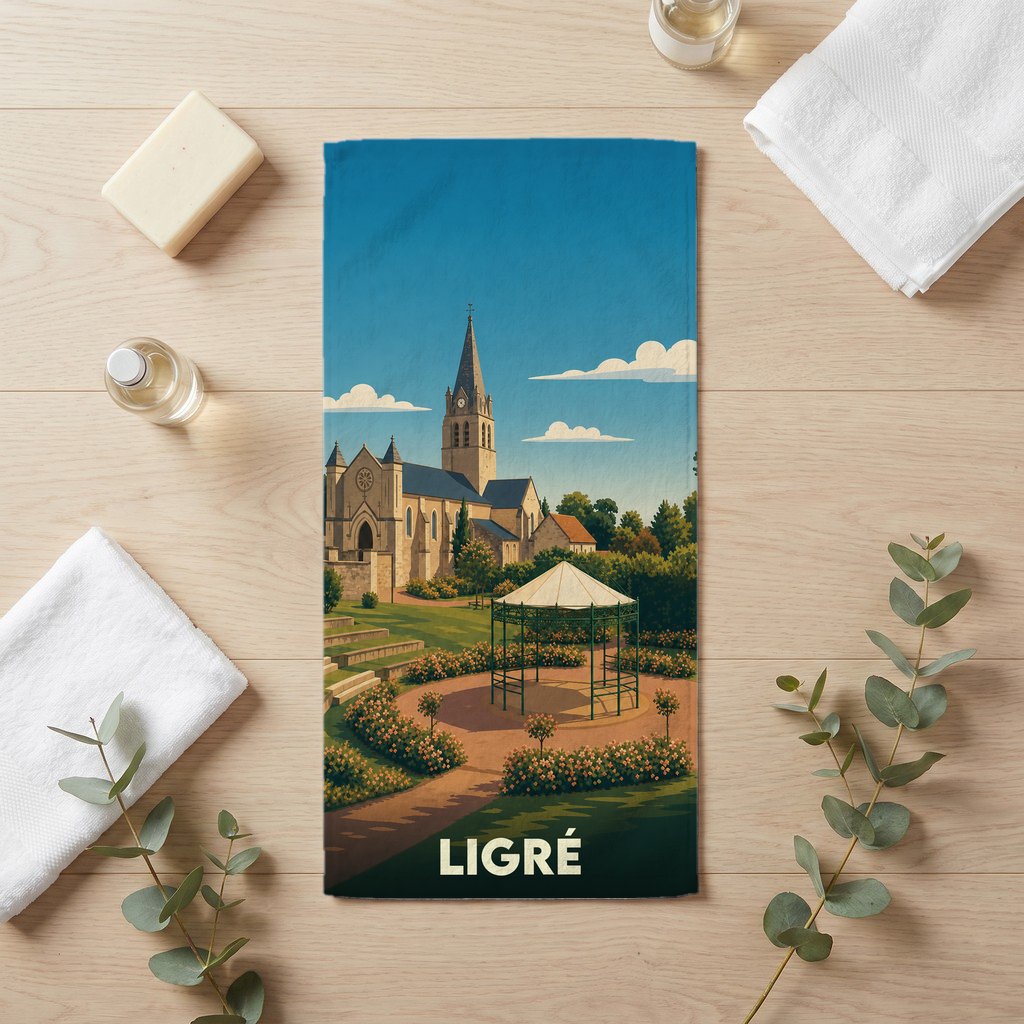 Serviette de bain souvenir de la ville de Ligré avec une illustration stylisée.
