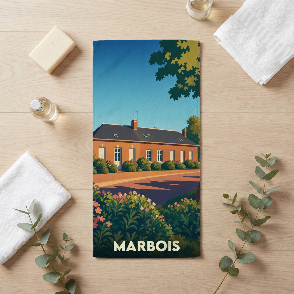 Serviette de bain souvenir de la ville de Marbois avec une illustration stylisée.