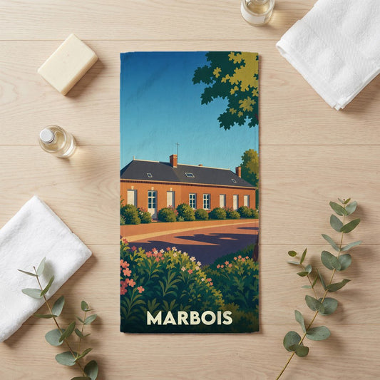 Serviette de bain souvenir de la ville de Marbois avec une illustration stylisée.