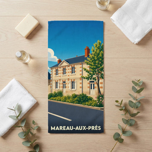 Serviette de bain souvenir de la ville de Mareau-aux-Prés avec une illustration stylisée.