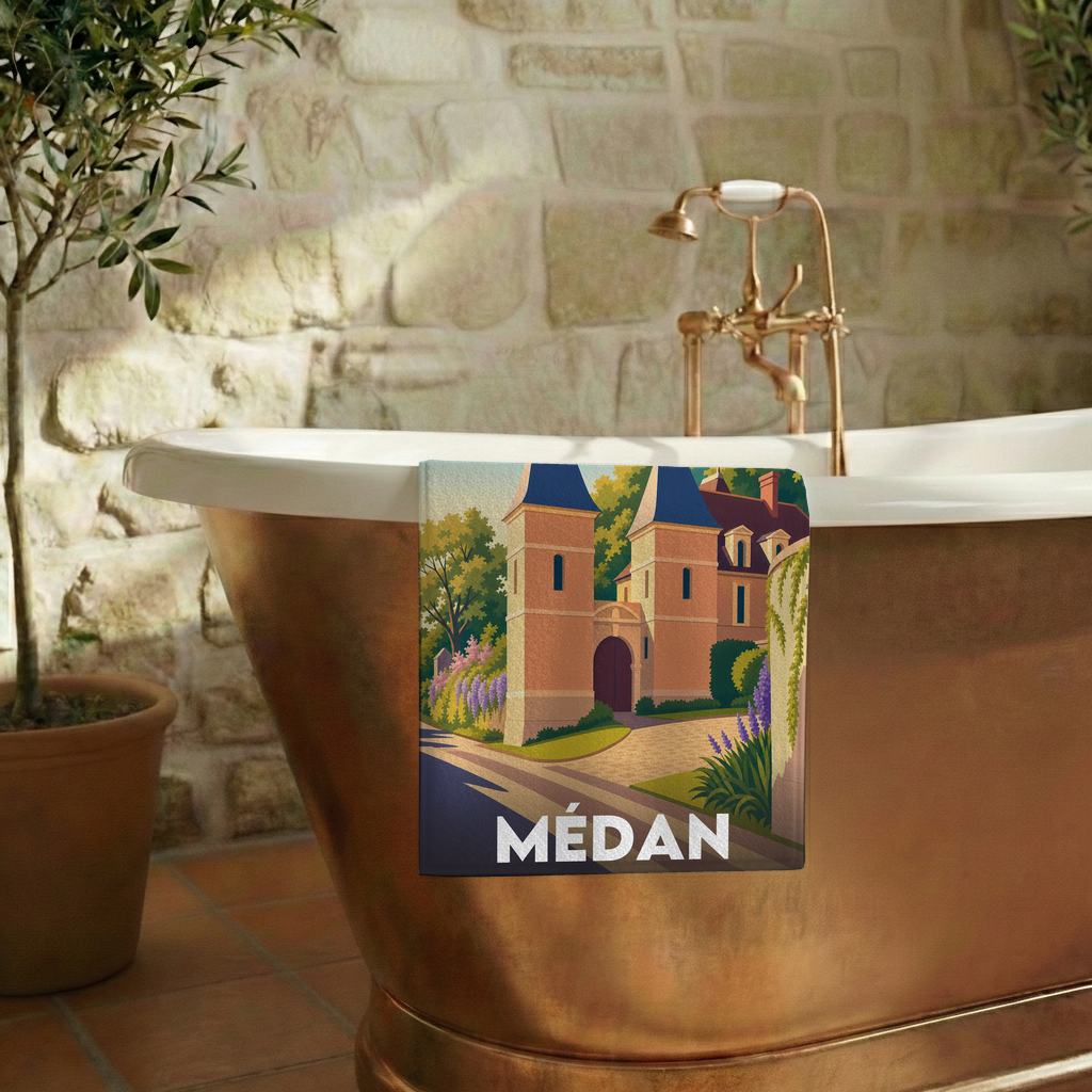 Serviette de bain souvenir de la ville de Médan avec une illustration stylisée.