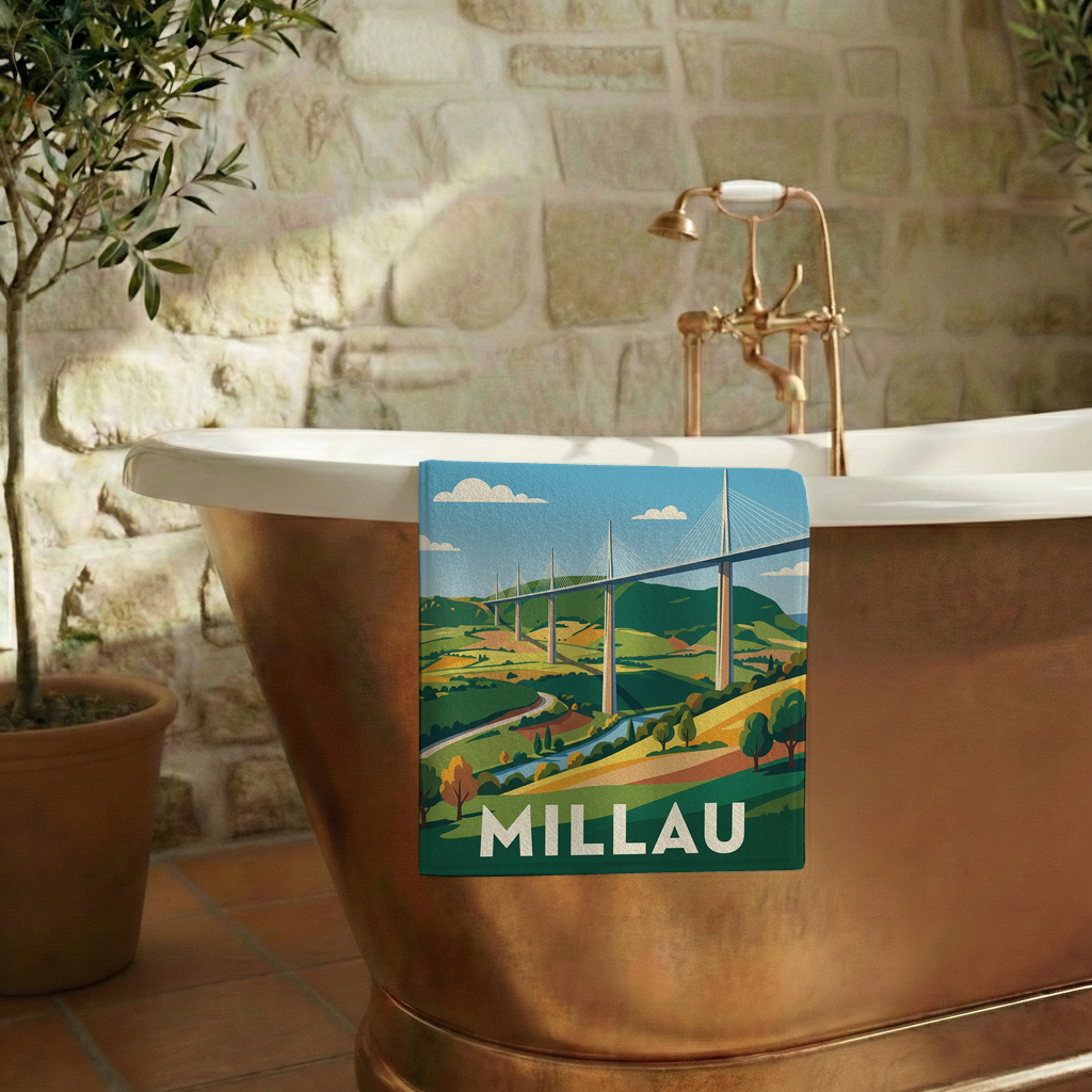 Serviette de bain souvenir de la ville de Millau avec une illustration stylisée de son viaduc.
