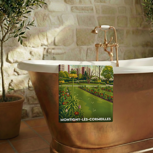 Serviette de bain souvenir de la ville de Montigny-lès-Cormeilles avec une illustration stylisée d'un parc fleuri.