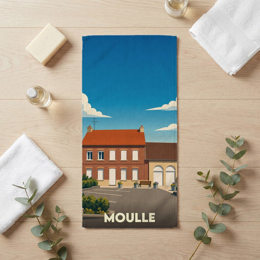 Serviette de bain souvenir de la ville de Moulle avec une illustration stylisée.