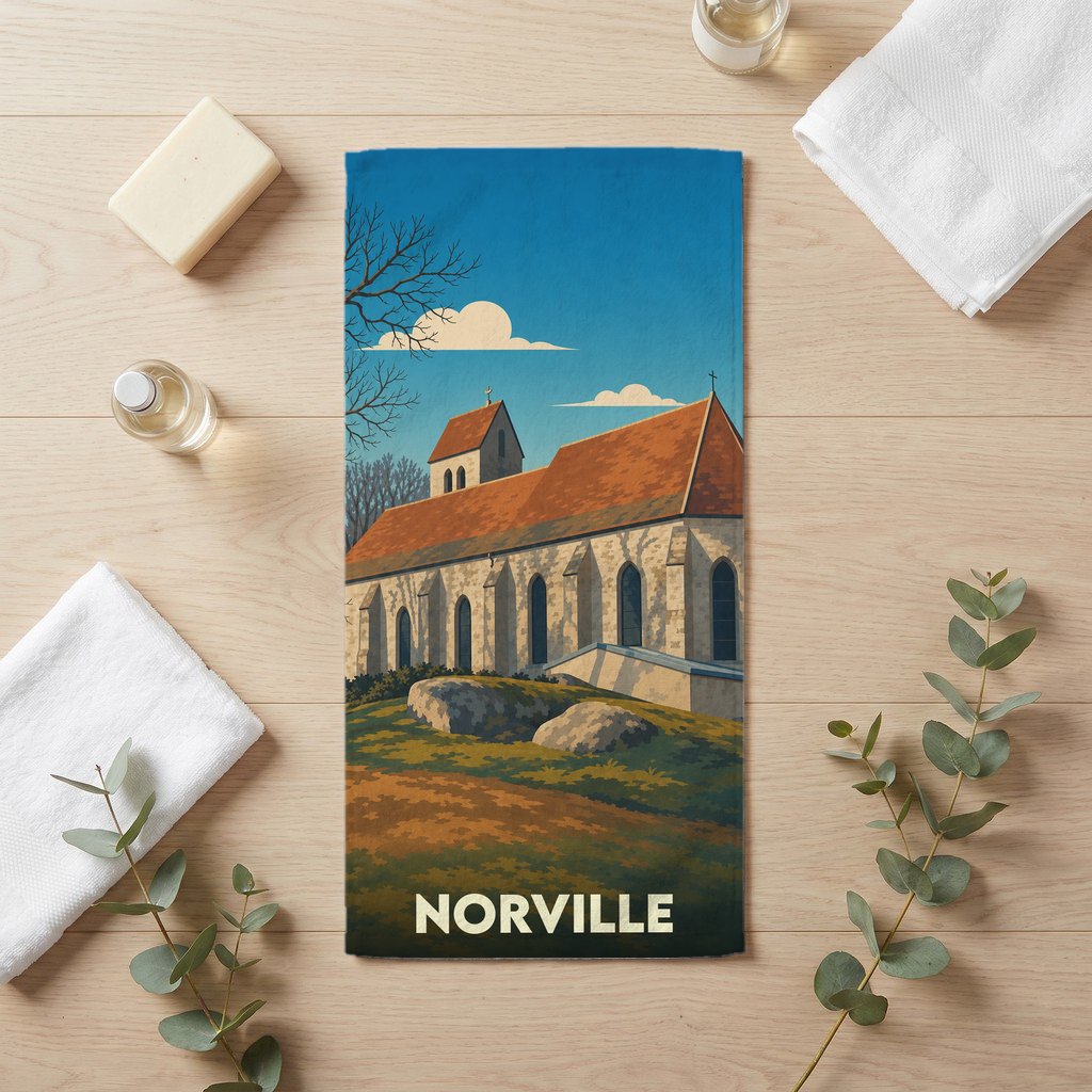 Serviette de bain souvenir de la ville de Norville illustrée d'un paysage stylisé représentant une église ancienne.