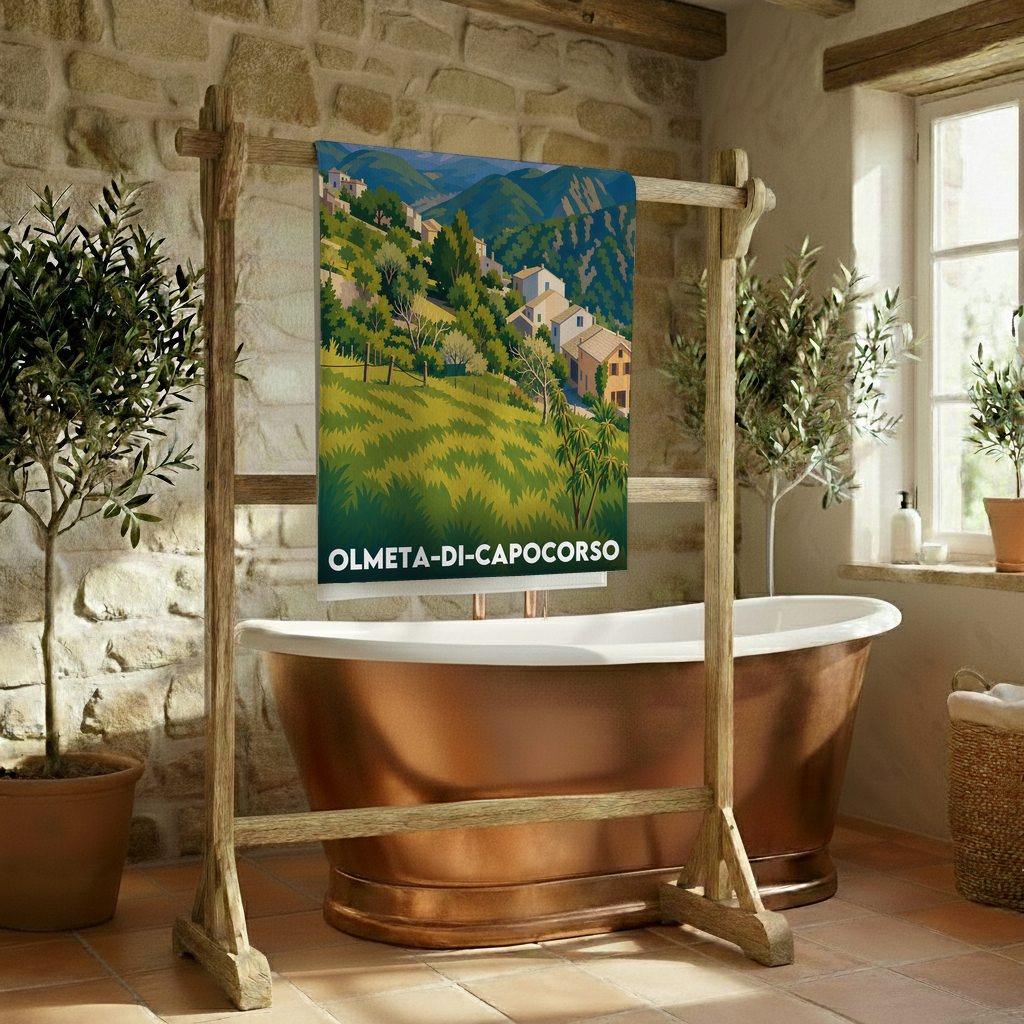 Serviette de bain souvenir d'Olmeta-di-Capocorso avec une illustration de paysage stylisée.