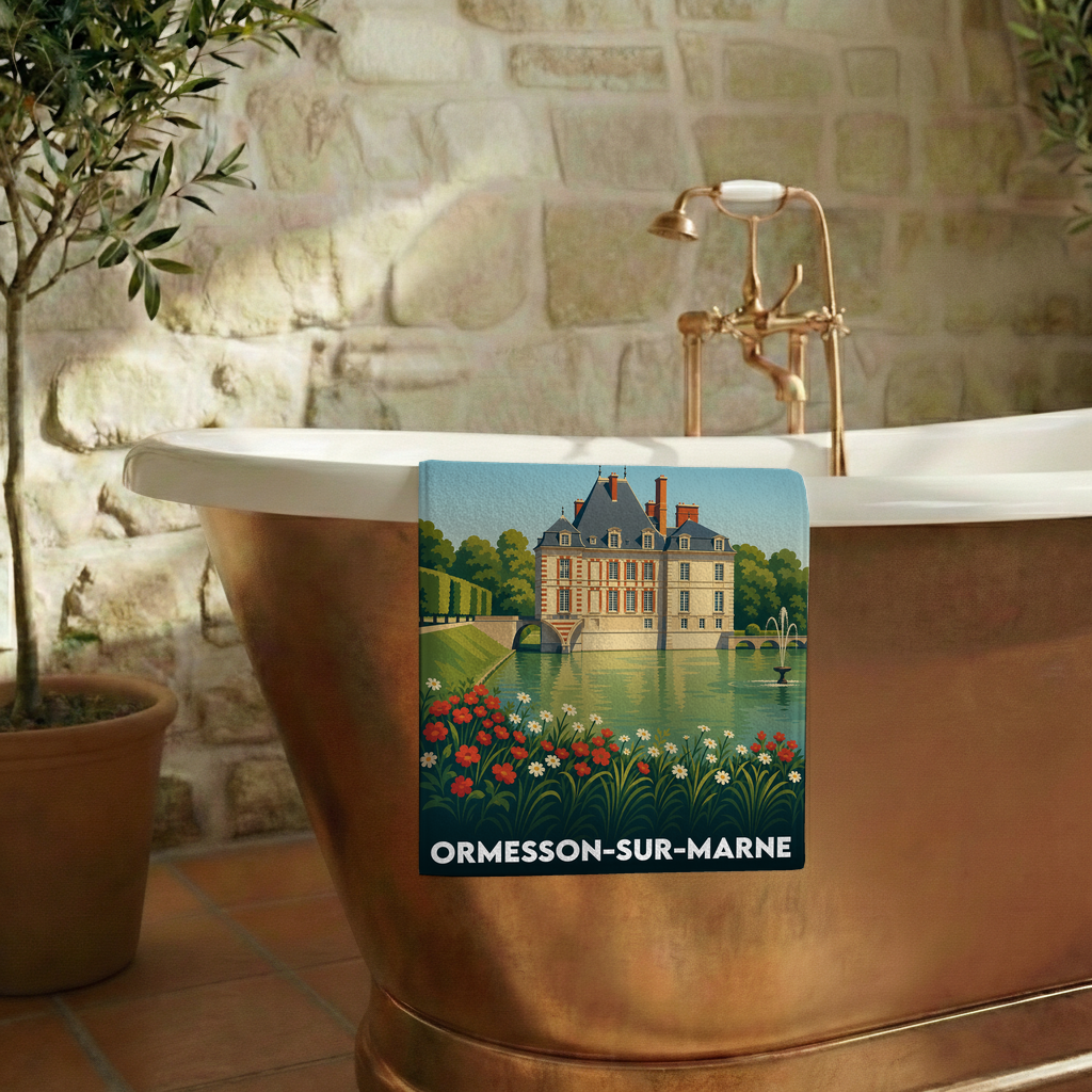 Serviette de bain souvenir de la ville d'Ormesson-sur-Marne avec une illustration stylisée de son château.