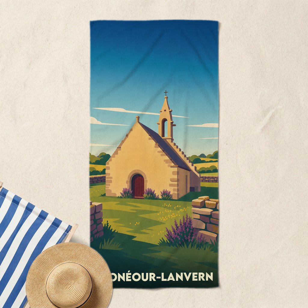 Serviette de bain souvenir de Plonéour-Lanvern illustrant la chapelle de Languidou dans un style graphique épuré.
