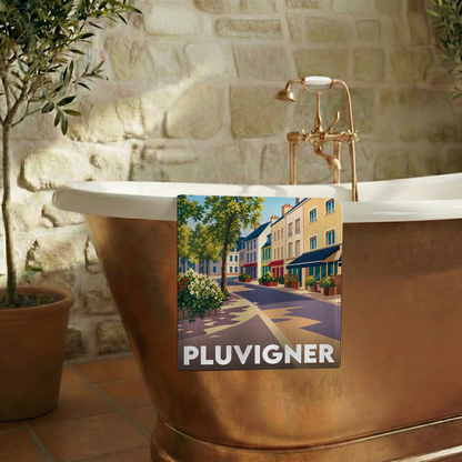 Serviette de bain souvenir de la ville de Pluvigner avec une illustration stylisée.