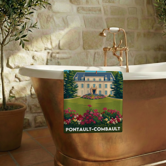 Serviette de bain souvenir de la ville de Pontault-Combault avec une illustration stylisée d'un manoir et de jardins.