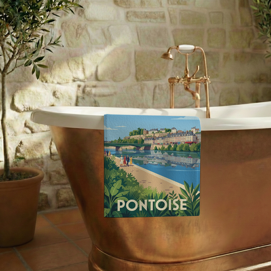 Serviette de bain souvenir de la ville de Pontoise avec une illustration stylisée des bords de l'Oise.