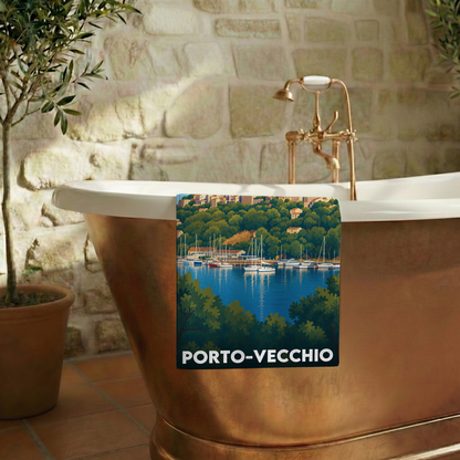 Serviette de bain souvenir de Porto-Vecchio avec une illustration stylisée de son port.