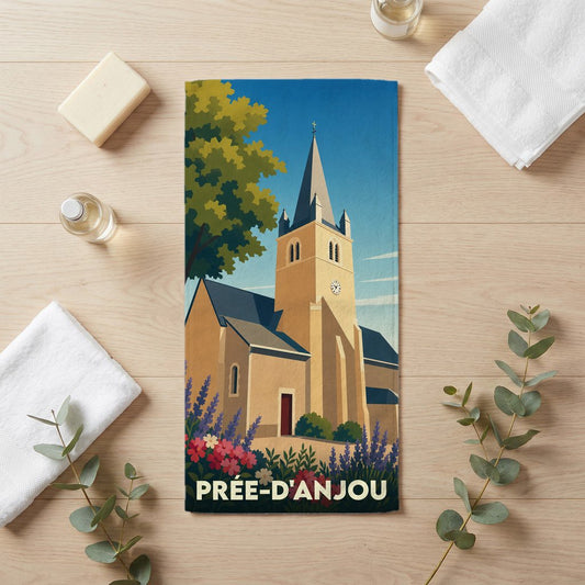 Serviette de bain souvenir de la ville de Prée-d'Anjou avec une illustration stylisée de son église.