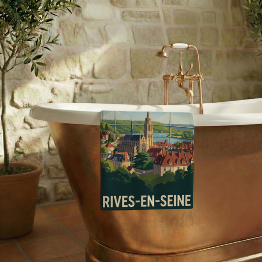 Serviette de bain souvenir de la ville de Rives-en-Seine avec une illustration stylisée.