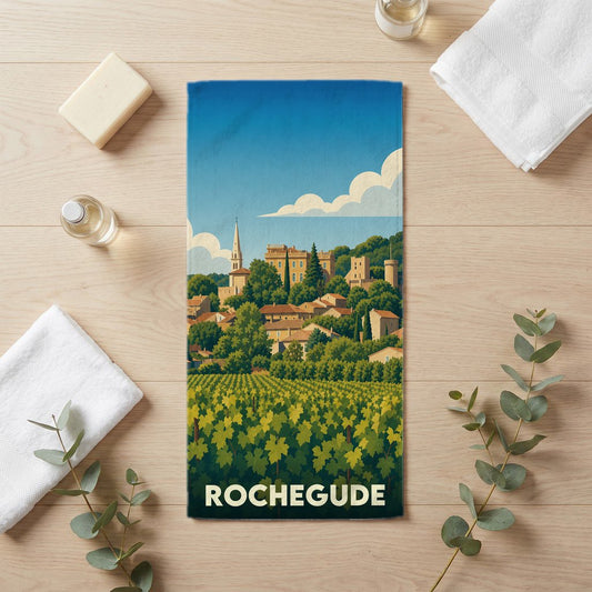 Serviette de bain souvenir de la ville de Rochegude avec une illustration stylisée de son paysage et de ses vignobles.