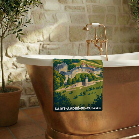 Serviette de bain souvenir de la ville de Saint-André-de-Cubzac avec une illustration stylisée.