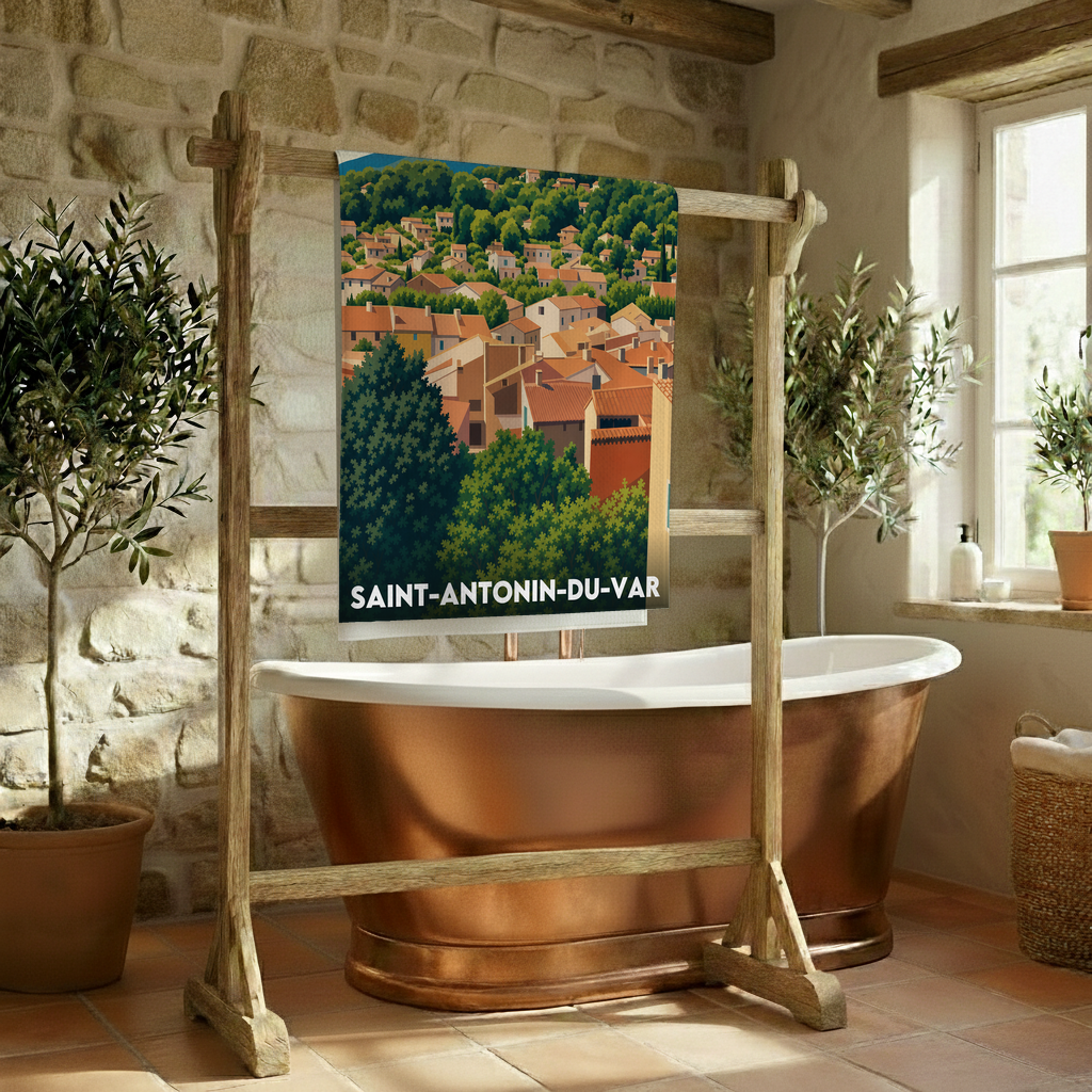 Serviette de bain souvenir de la ville de Saint-Antonin-du-Var avec une illustration stylisée.