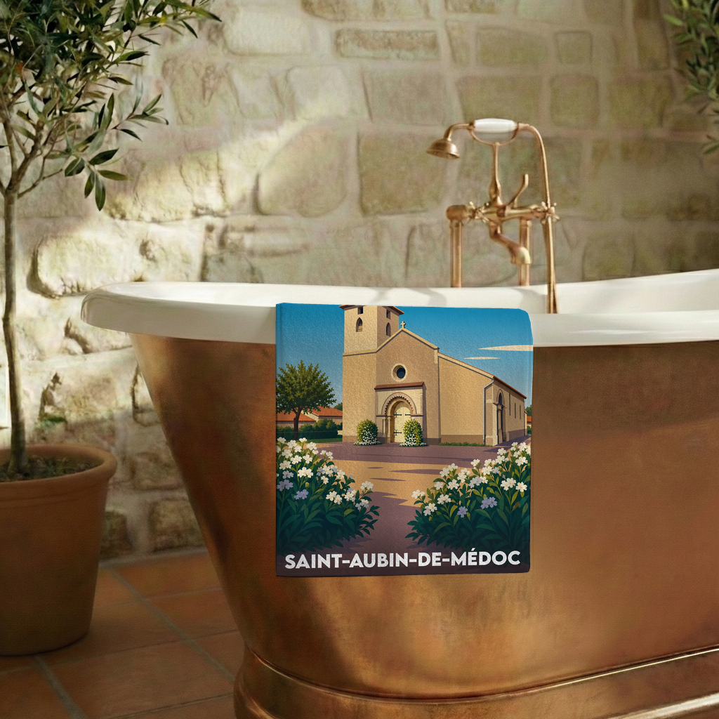 Serviette de bain souvenir de Saint-Aubin-de-Médoc avec une illustration stylisée de son église.
