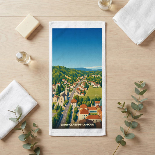 Serviette de bain souvenir de Saint-Clair-de-la-Tour avec une illustration stylisée de la ville.