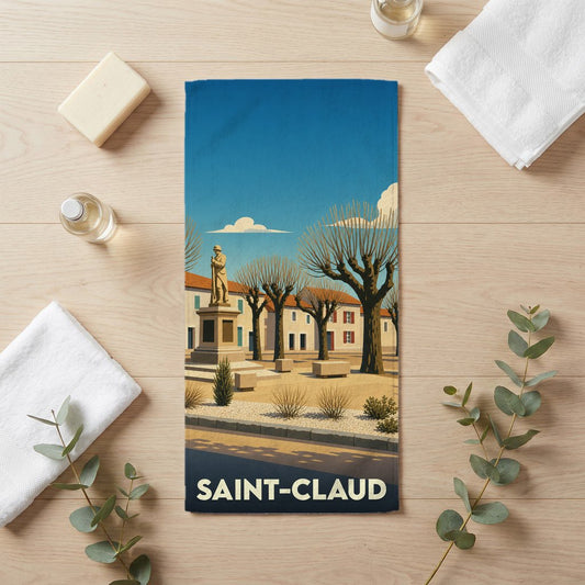 Serviette de bain souvenir de la ville de Saint-Claud avec une illustration stylisée d'une place arborée.