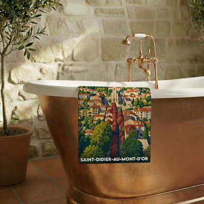 Serviette de bain souvenir de la ville de Saint-Didier-au-Mont-d'Or avec une illustration stylisée.