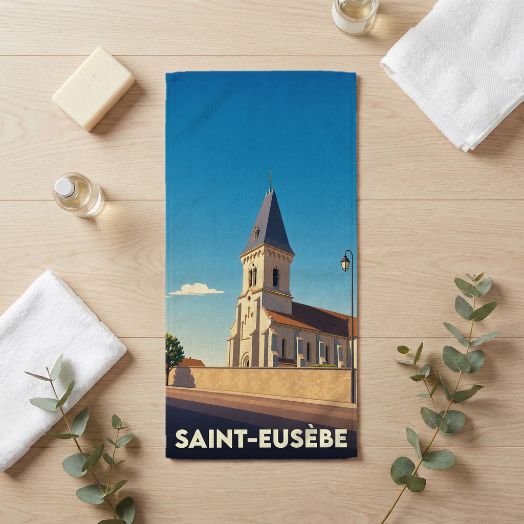 Serviette de bain souvenir de la ville de Saint-Eusèbe avec une illustration stylisée de son église.