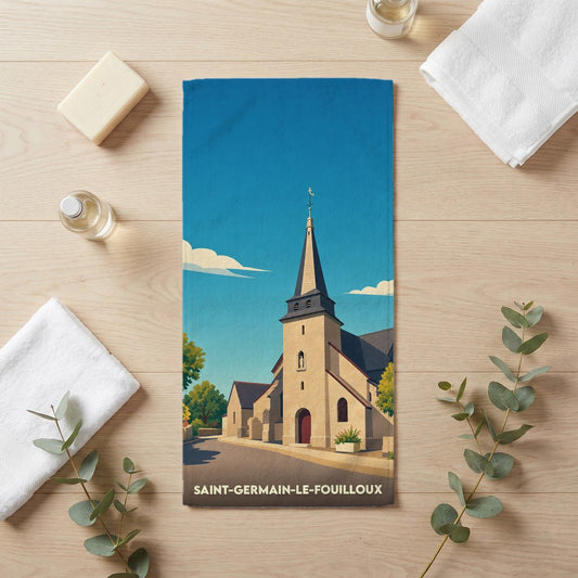 Serviette de bain souvenir de la ville de Saint-Germain-le-Fouilloux avec une illustration stylisée de son église.