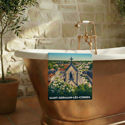 Serviette de bain souvenir de la ville de Saint-Germain-lès-Corbeil avec une illustration stylisée d'une église.