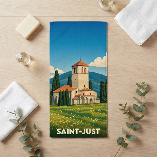 Serviette de bain souvenir de la ville de Saint-Just avec une illustration stylisée de son église.