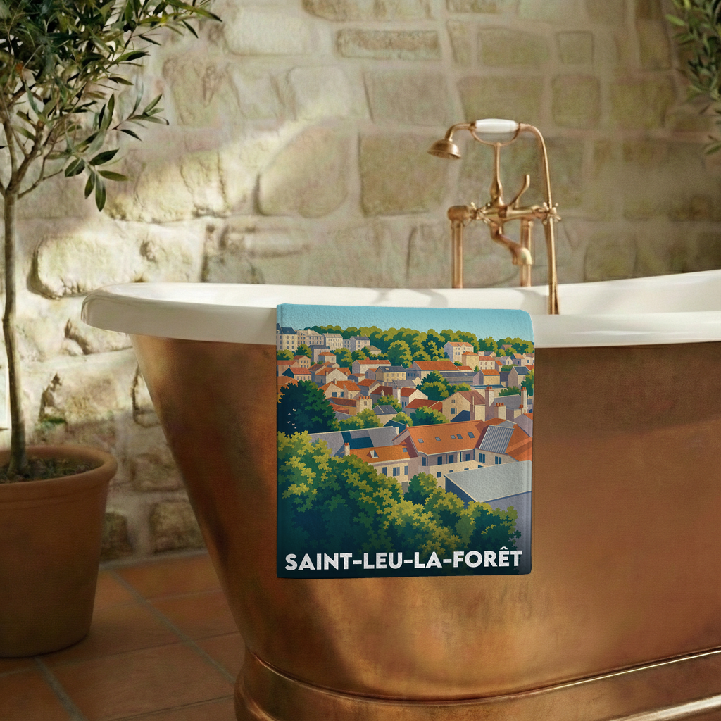Serviette de bain souvenir de la ville de Saint-Leu-la-Forêt avec une illustration stylisée.