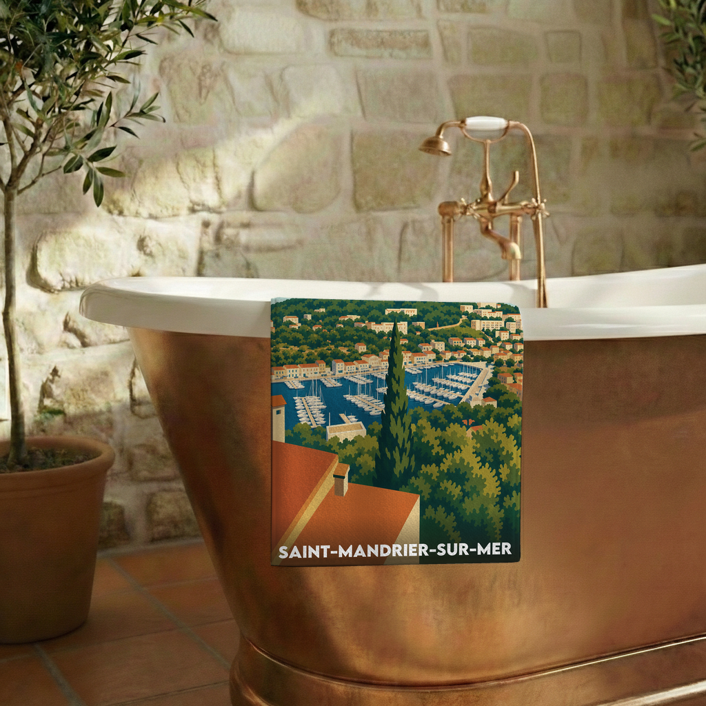 Serviette de bain souvenir de la ville de Saint-Mandrier-sur-Mer avec une illustration stylisée.