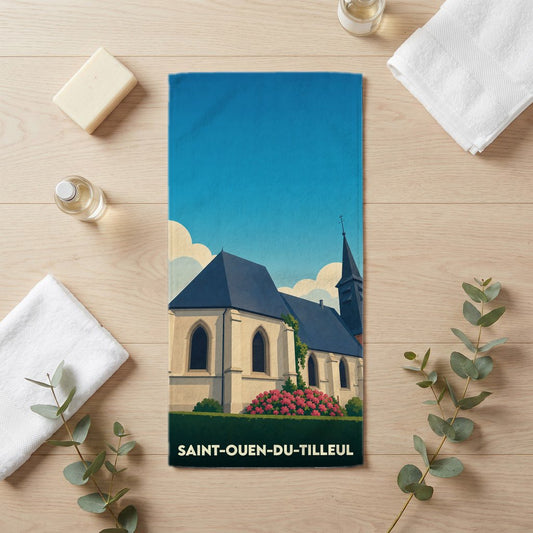 Serviette de bain souvenir de la ville de Saint-Ouen-du-Tilleul avec une illustration stylisée de son église.