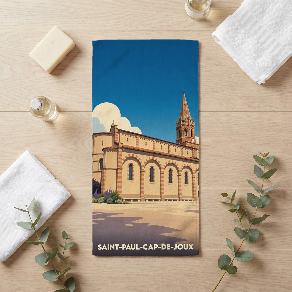 Serviette de bain souvenir de Saint-Paul-Cap-de-Joux avec une illustration stylisée de son église.