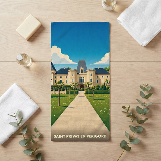 Serviette de bain souvenir de Saint Privat en Périgord avec une illustration stylisée de son château.