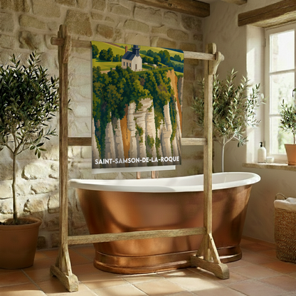 Serviette de bain souvenir de la ville de Saint-Samson-de-la-Roque avec une illustration stylisée.