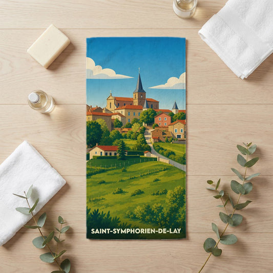 Serviette de bain souvenir de la ville de Saint-Symphorien-de-Lay avec une illustration stylisée.