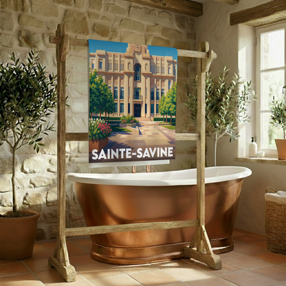 Serviette de bain souvenir de la ville de Sainte-Savine avec une illustration stylisée.