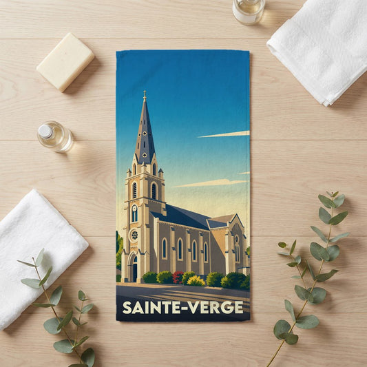 Serviette de bain souvenir de la ville de Sainte-Verge avec une illustration stylisée de son église.