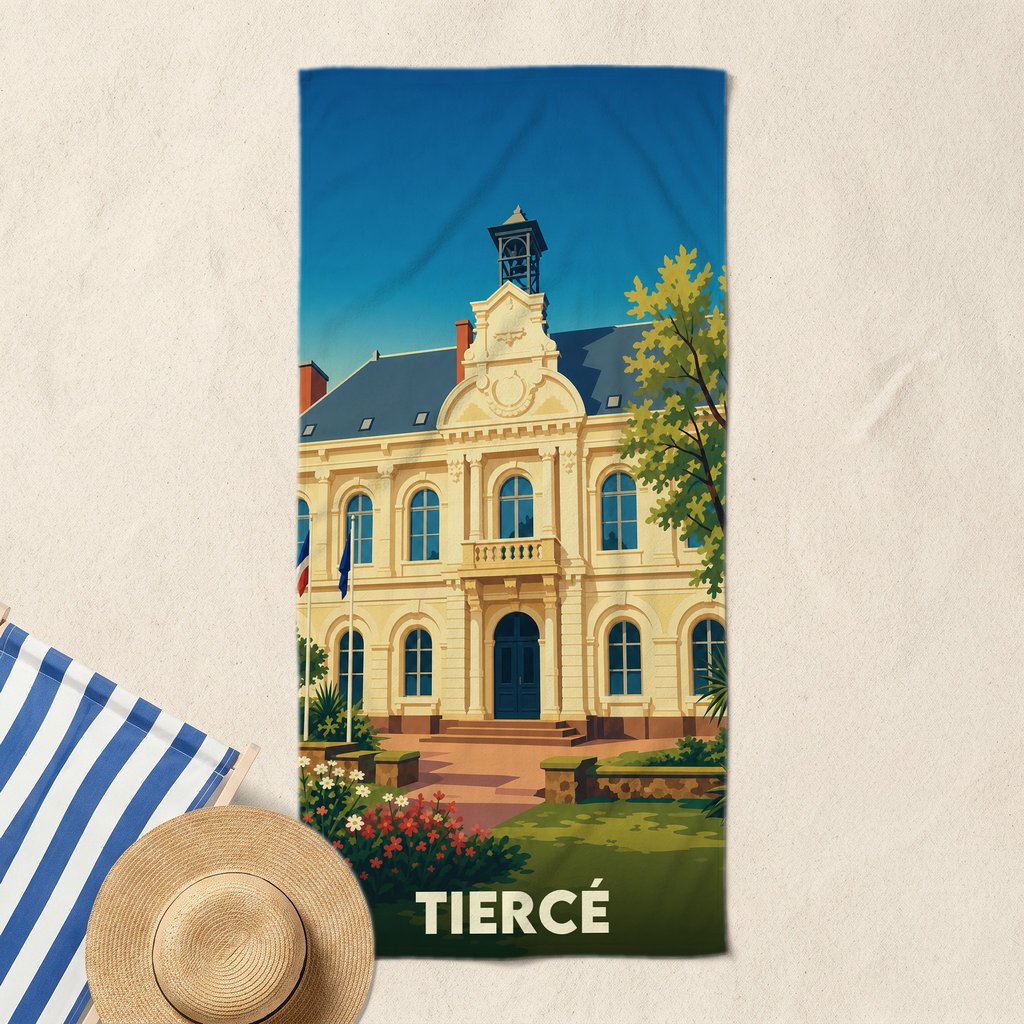 Serviette de bain souvenir de la ville de Tiercé illustrée d'un dessin stylisé de sa mairie.