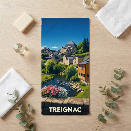 Serviette de bain souvenir de la ville de Treignac avec une illustration stylisée.