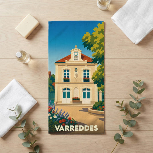 Serviette de bain souvenir de la ville de Varreddes avec une illustration stylisée de sa mairie.