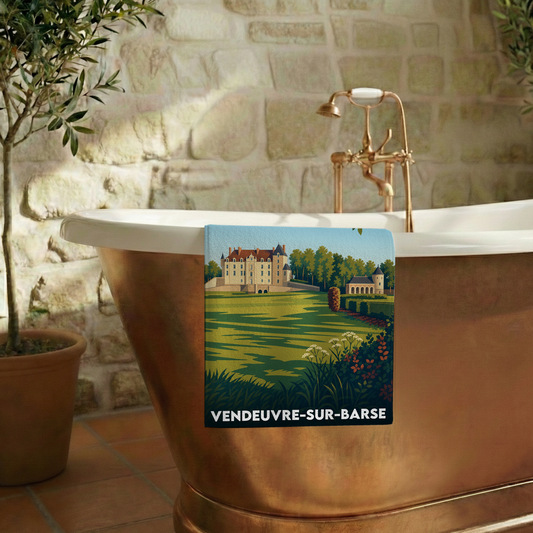 Serviette de bain souvenir de la ville de Vendeuvre-sur-Barse avec une illustration stylisée.