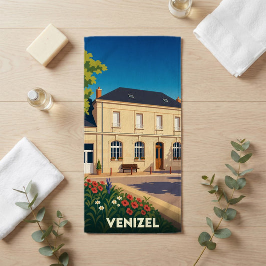 Serviette de bain souvenir de la ville de Venizel avec une illustration stylisée.