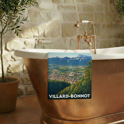 Serviette de bain souvenir de la ville de Villard-Bonnot avec une illustration de paysage de montagne.
