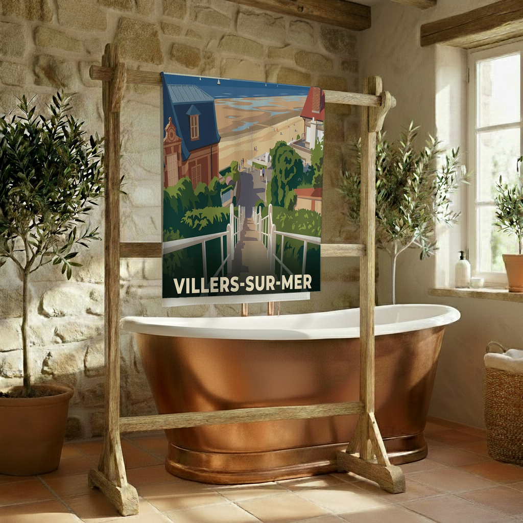 Serviette de bain souvenir de la ville de Villers-sur-Mer avec une illustration stylisée.