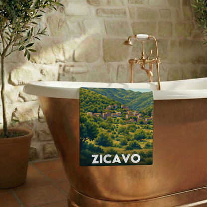 Serviette de bain souvenir de la ville de Zicavo avec une illustration stylisée.