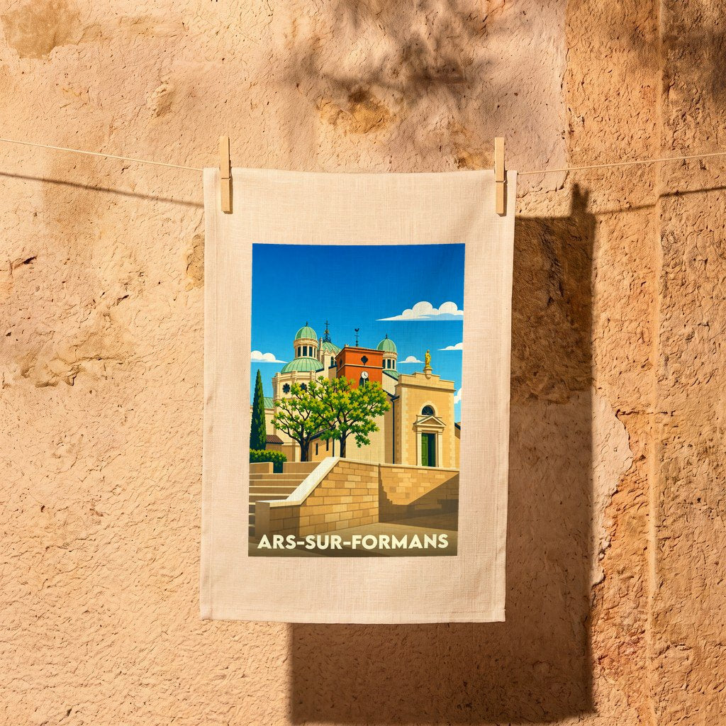 Torchon souvenir de la ville d'Ars-sur-Formans avec une illustration stylisée de sa basilique.