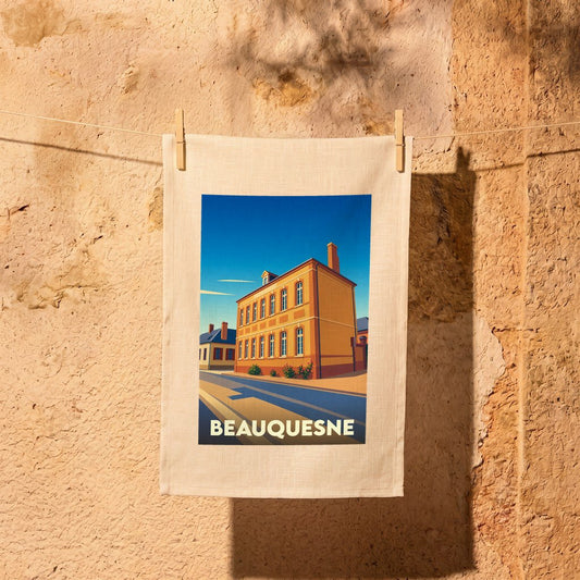 Torchon souvenir de la ville de Beauquesne avec une illustration stylisée d'un bâtiment historique.